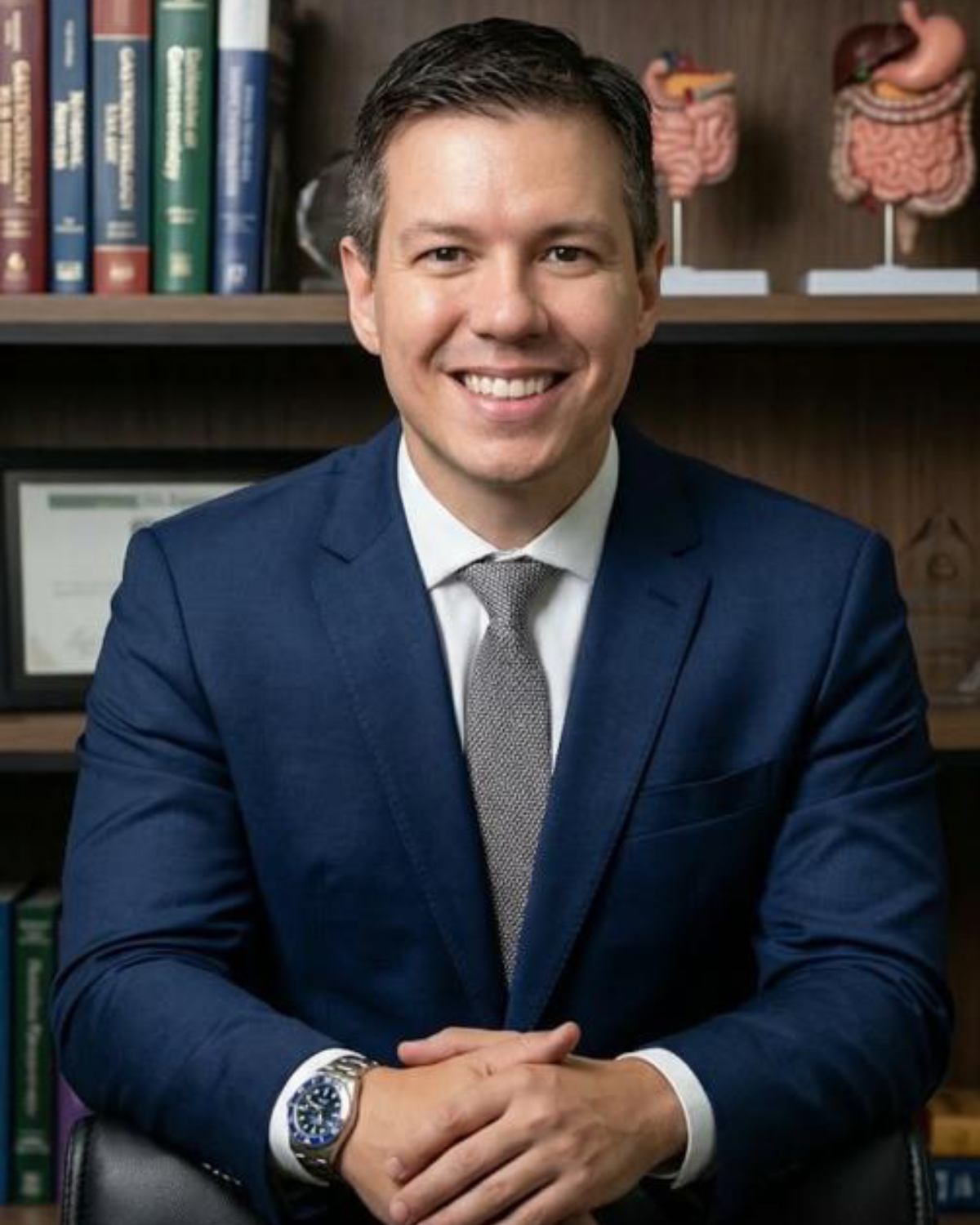 Dr. Alex Baia, gastroenterologista e endoscopista em Vitória/ES